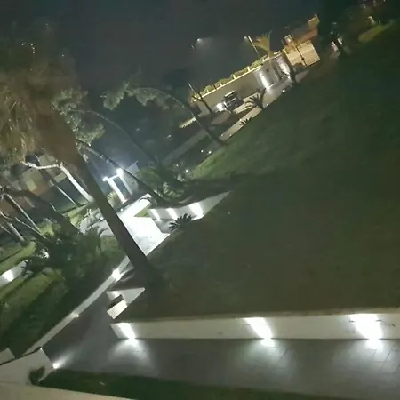 Scauri Resort Дом отдыха