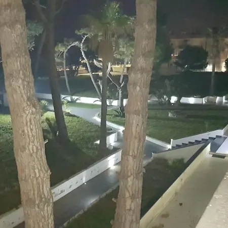 Scauri Resort Дом отдыха